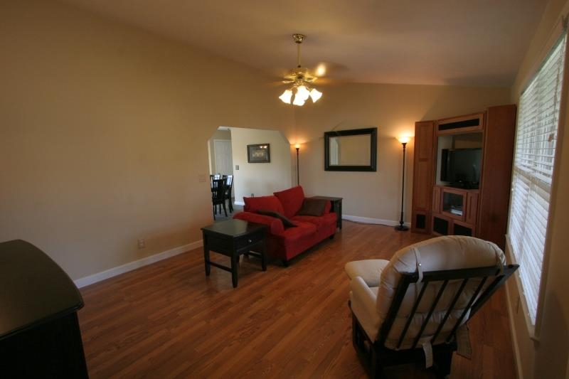 345 Daisy Ln, Jasper, IN 47546 photo 6