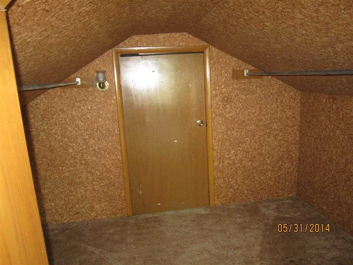 7790 S 550 E, Wolcottville, IN 46795 photo 8