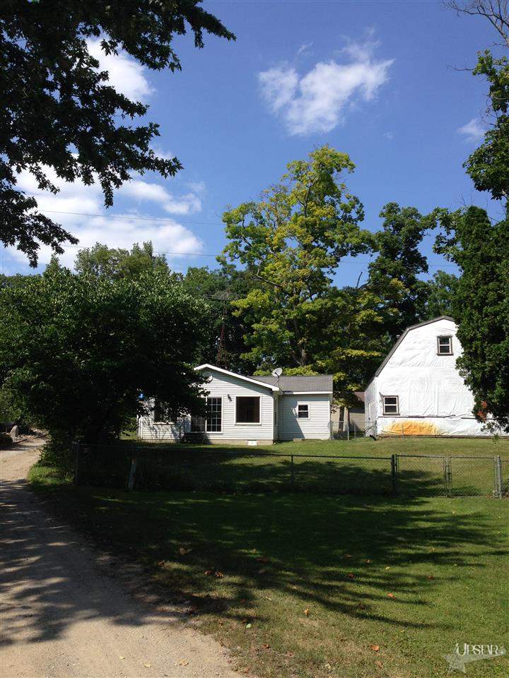 4677 W Fifth St, Albion, IN 46701 photo 7