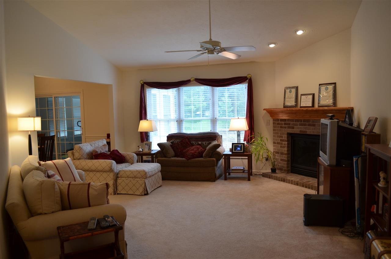 4444 Whitefeather Dr, South Bend, IN 46628 photo 4