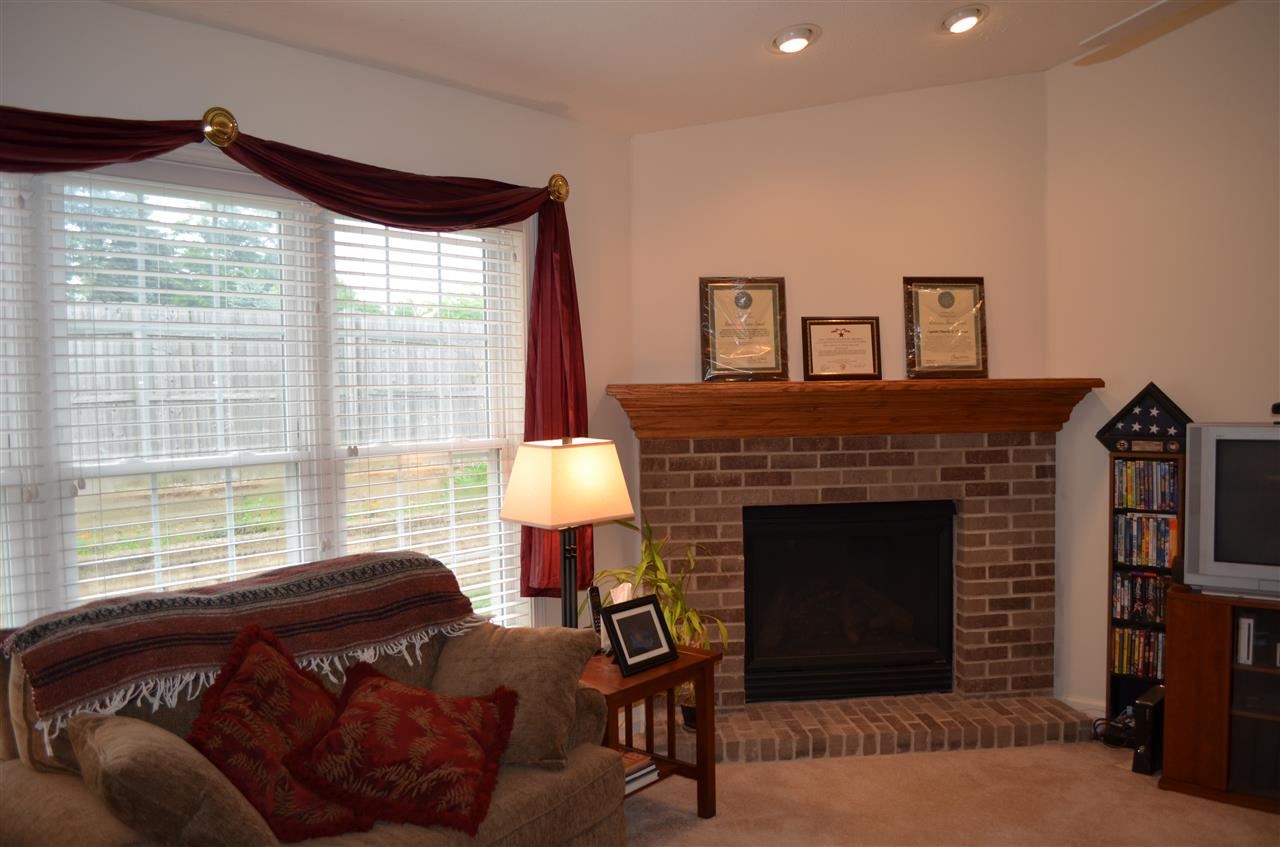 4444 Whitefeather Dr, South Bend, IN 46628 photo 7