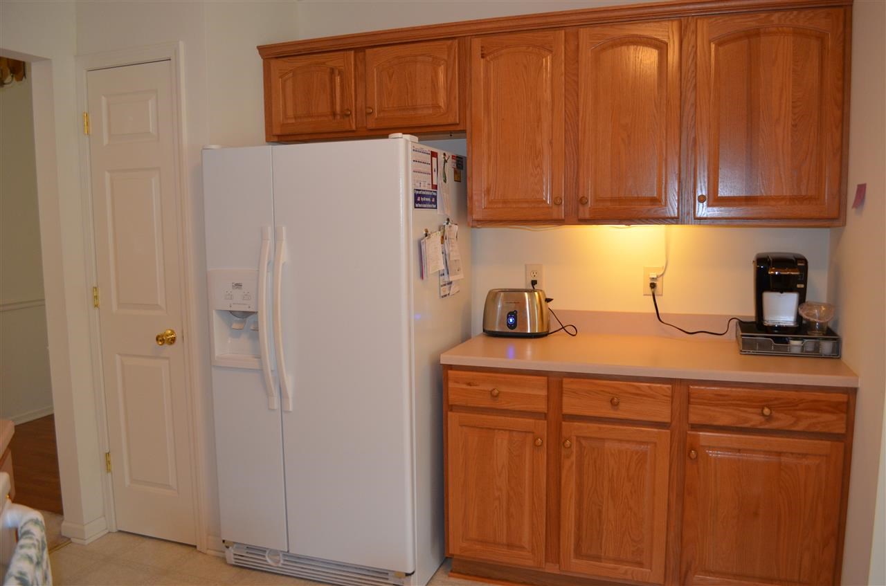 4444 Whitefeather Dr, South Bend, IN 46628 photo 16