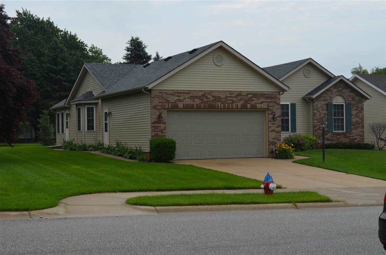4444 Whitefeather Dr, South Bend, IN 46628 photo 26