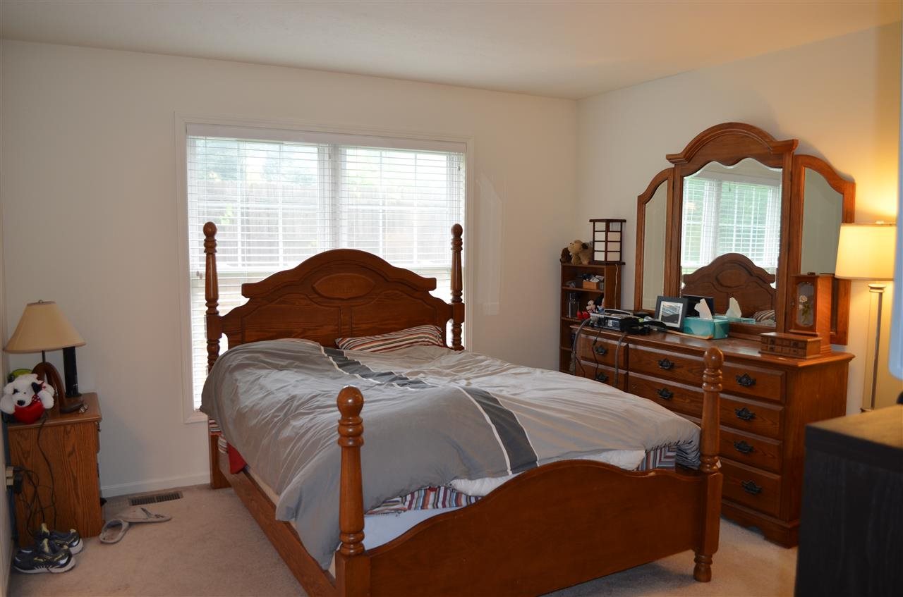 4444 Whitefeather Dr, South Bend, IN 46628 photo 14