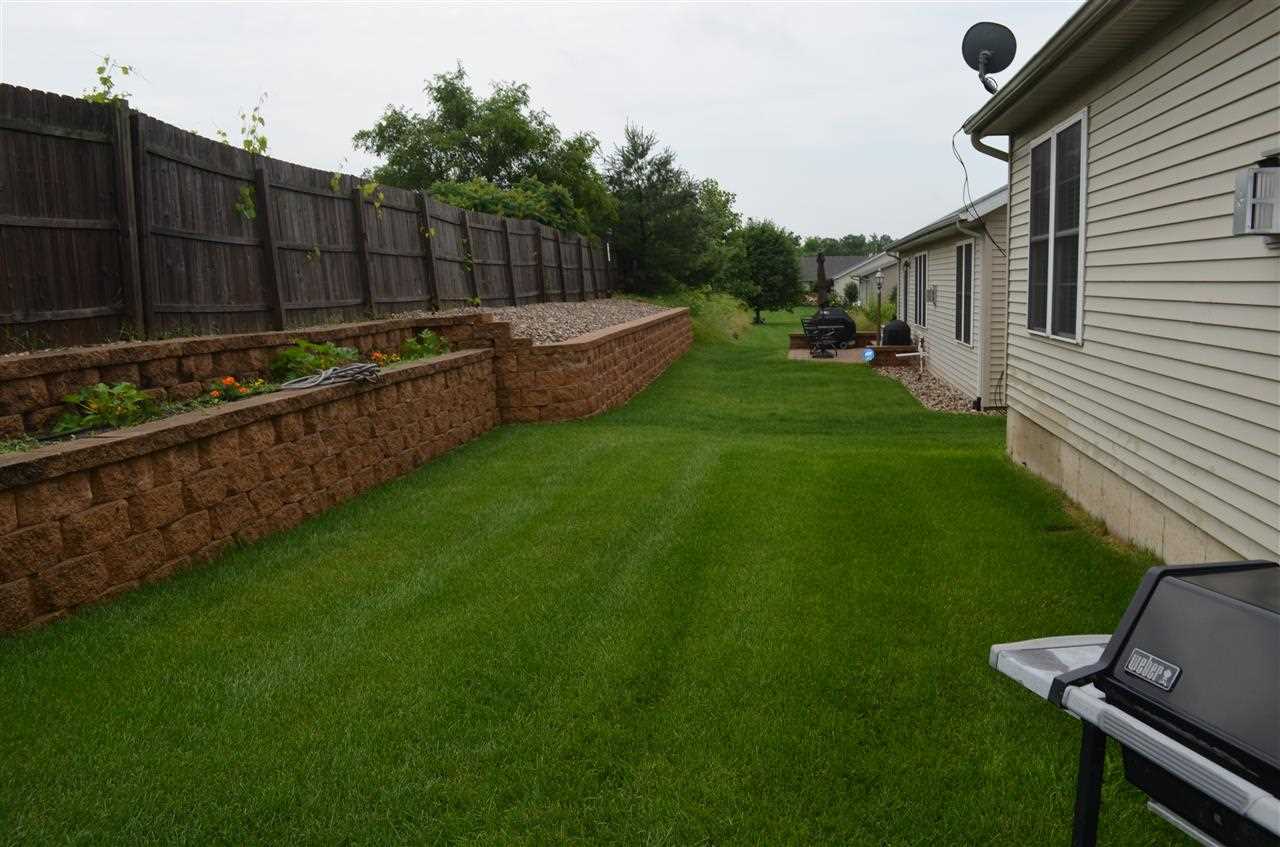 4444 Whitefeather Dr, South Bend, IN 46628 photo 24