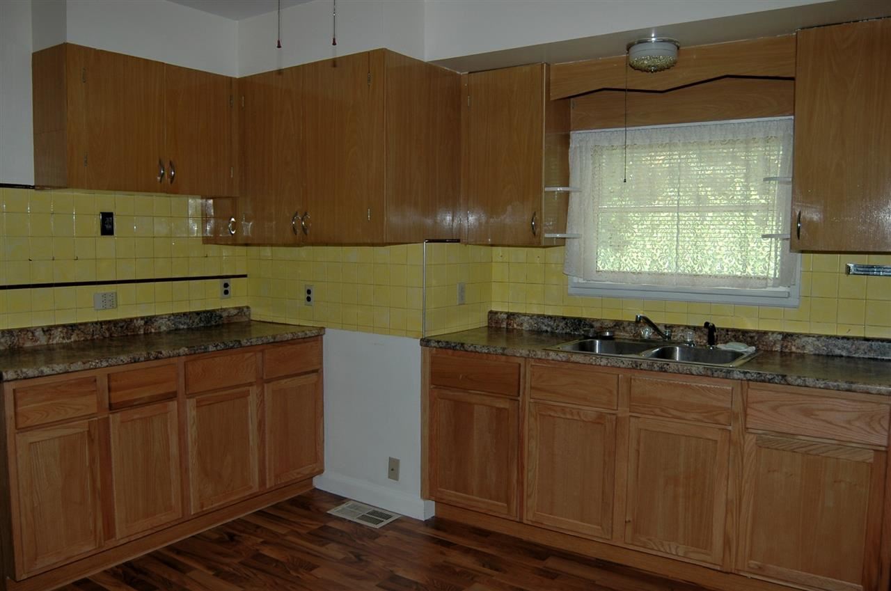 56914 Oak Rd, South Bend, IN 46619 photo 9