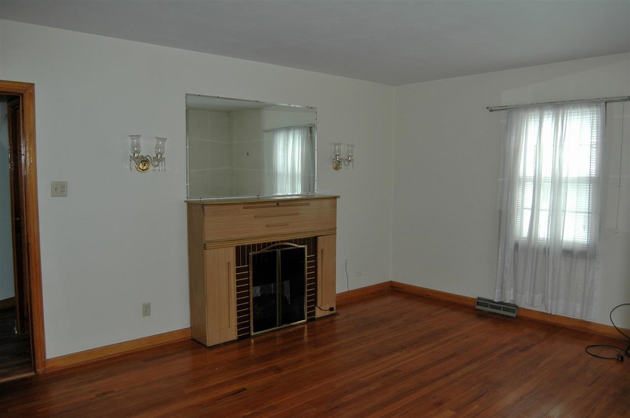 56914 Oak Rd, South Bend, IN 46619 photo 4