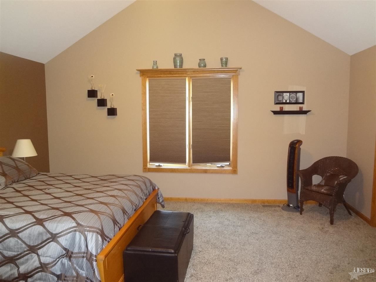 2726 Sassafras Cv, Fort Wayne, IN 46818 photo 12
