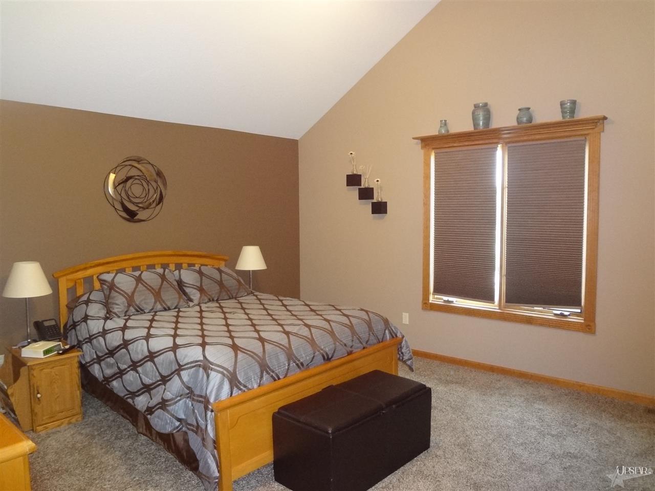 2726 Sassafras Cv, Fort Wayne, IN 46818 photo 11