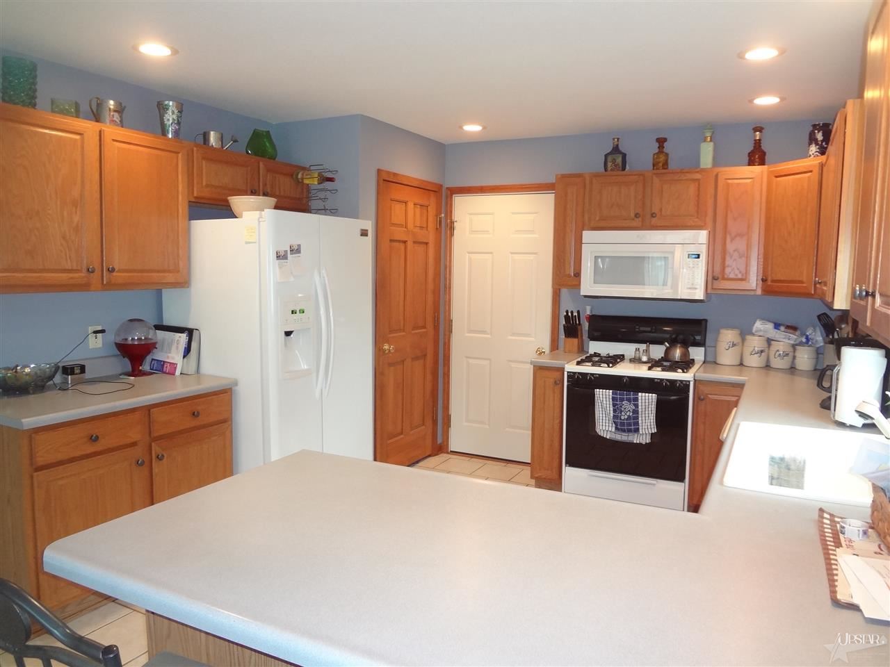 2726 Sassafras Cv, Fort Wayne, IN 46818 photo 9