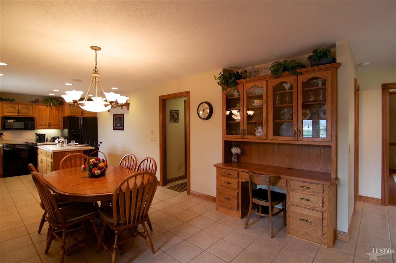 13936 Raynham Rd, Fort Wayne, IN 46814 photo 9