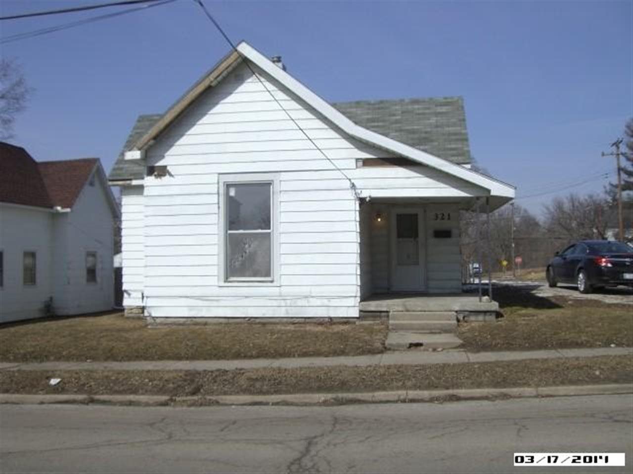 321 E Bradford St, Marion, IN 46952 photo 9