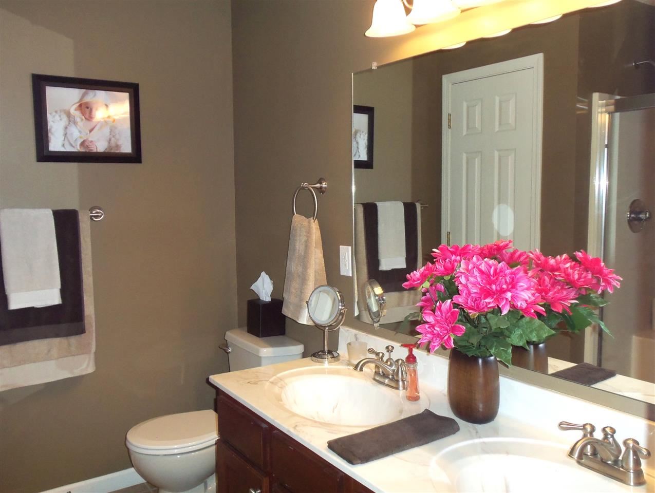 10584 Fall Creek Dr, Newburgh, IN 47630 photo 13