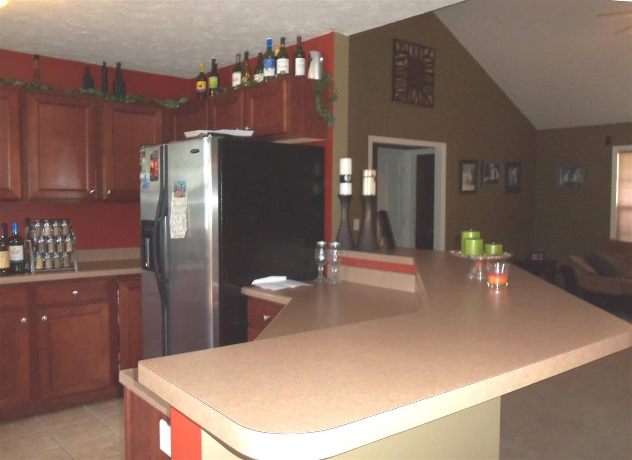 10584 Fall Creek Dr, Newburgh, IN 47630 photo 7