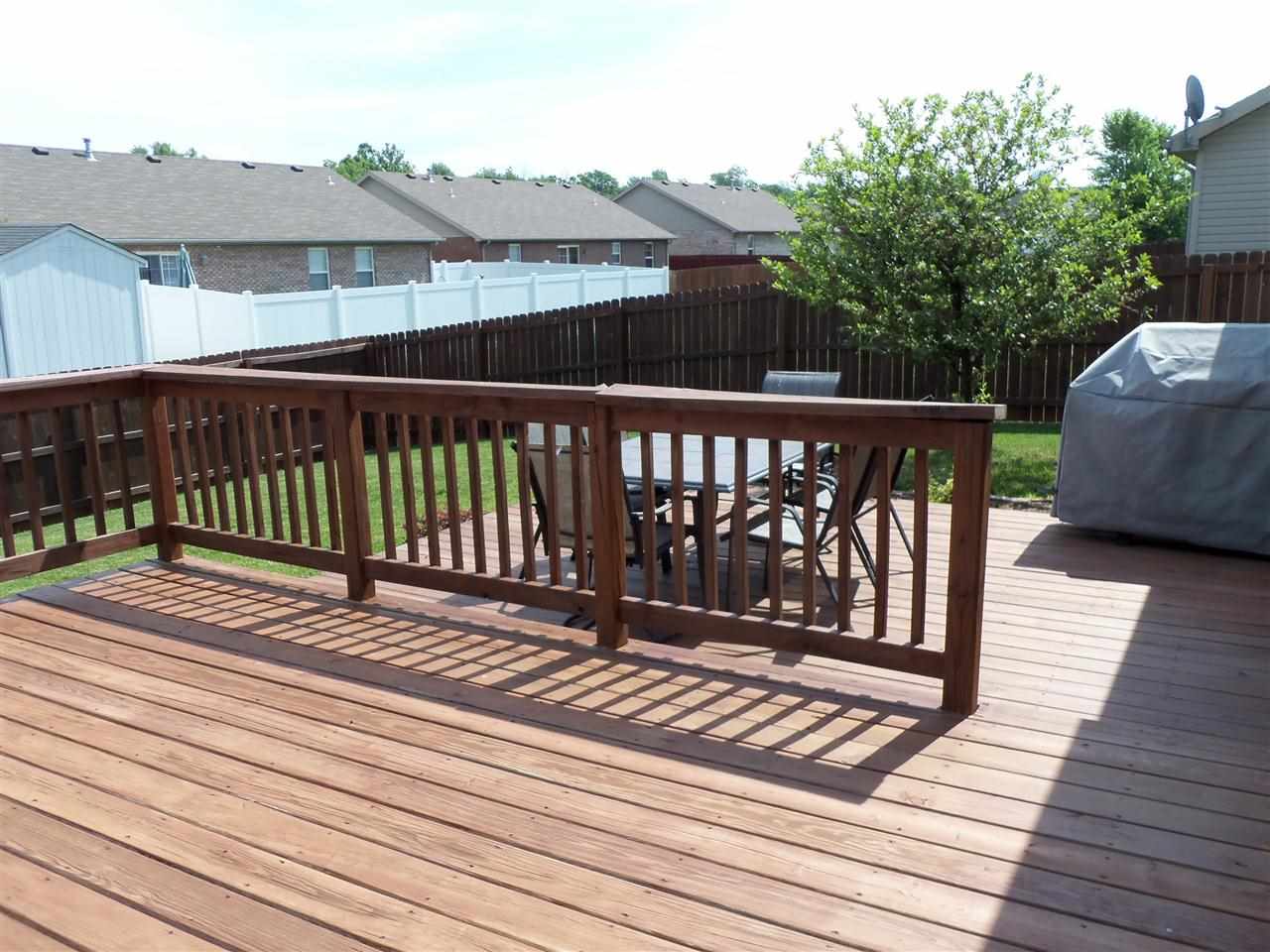 10584 Fall Creek Dr, Newburgh, IN 47630 photo 17
