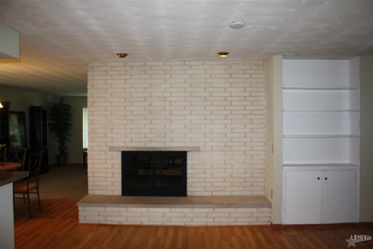 1315 Pelham Dr, Fort Wayne, IN 46825 photo 5