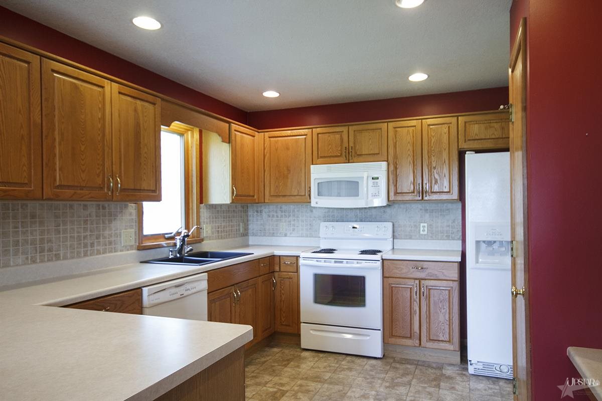 12603 State Road 37, Grabill, IN 46741 photo 2