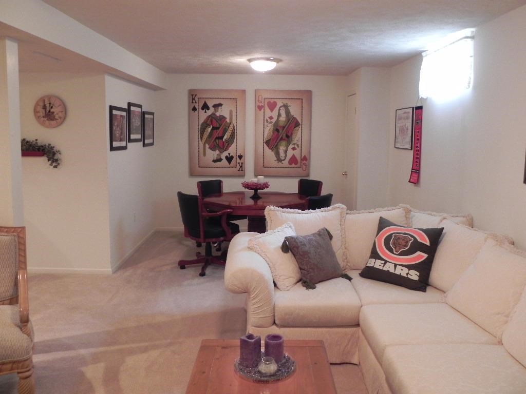 4348 Field Gate Dr E, South Bend, IN 46628 photo 3