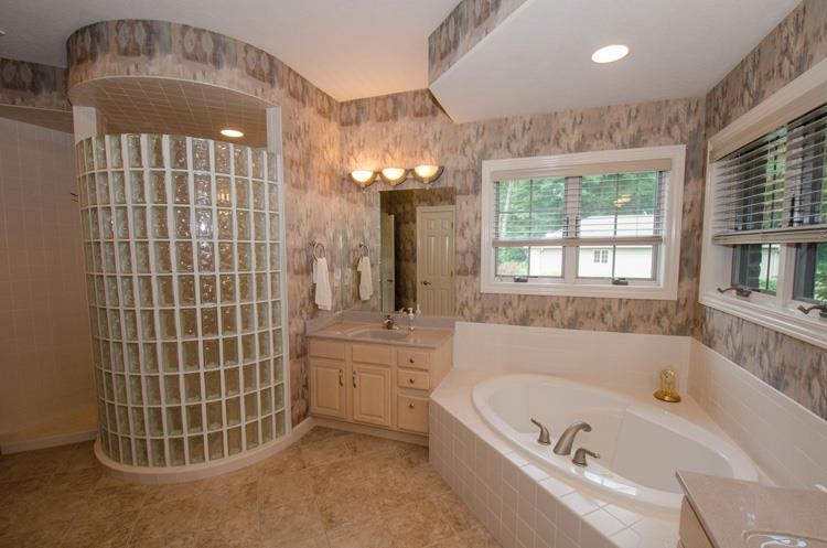 23152 Greenleaf Blvd, Elkhart, IN 46514 photo 22