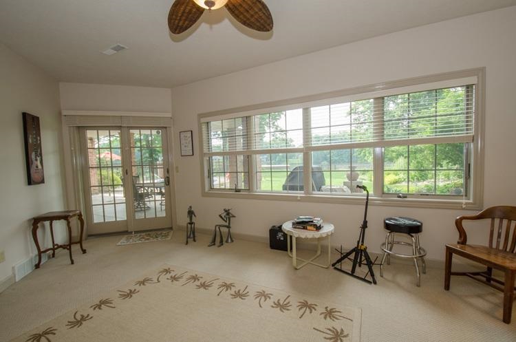 23152 Greenleaf Blvd, Elkhart, IN 46514 photo 18