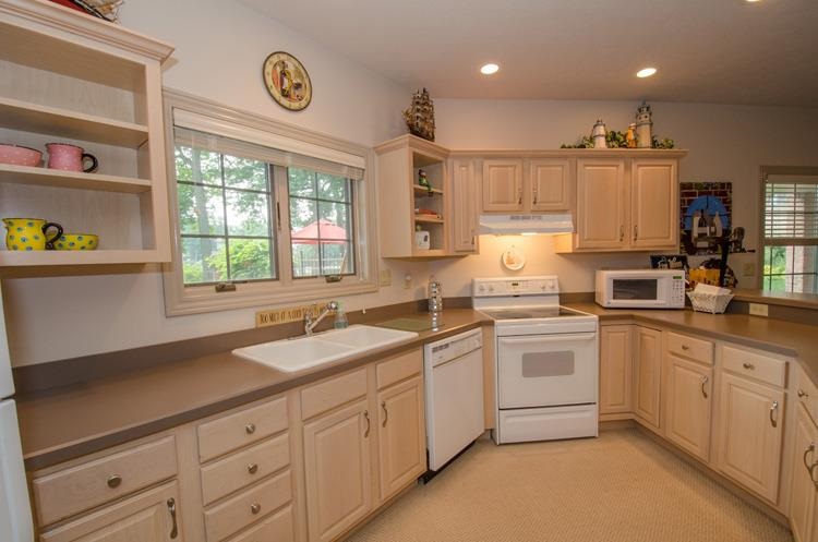 23152 Greenleaf Blvd, Elkhart, IN 46514 photo 20