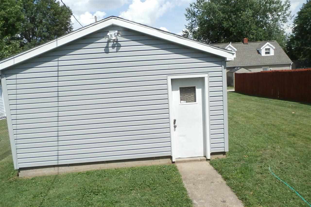 308 S Dexter Ave, Evansville, IN 47715 photo 9