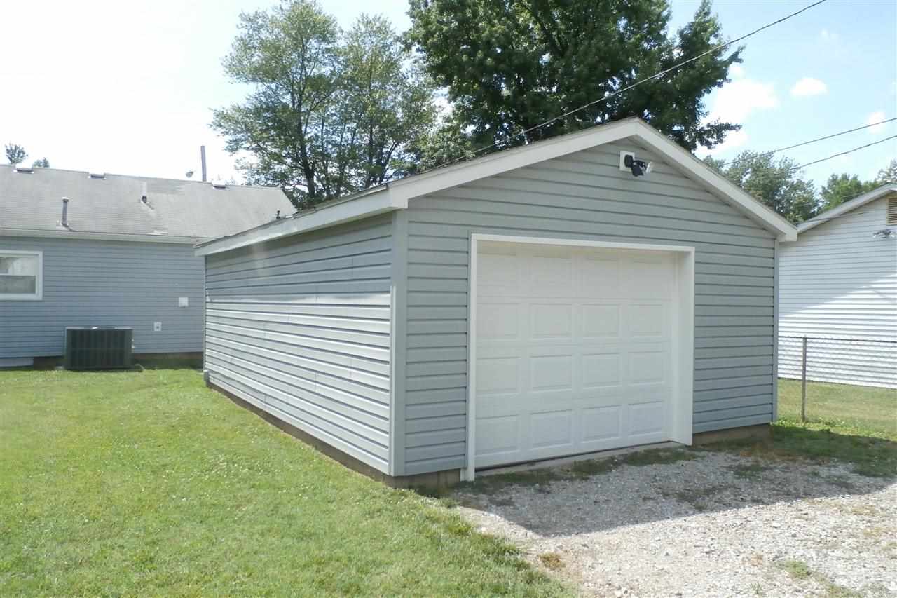308 S Dexter Ave, Evansville, IN 47715 photo 11