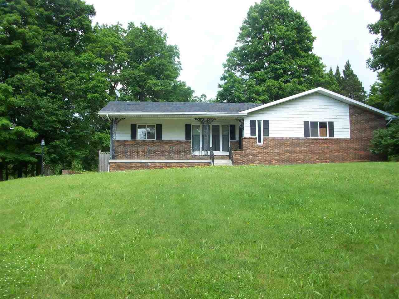 106 N Cherry, Lagrange, IN 46761 photo 1