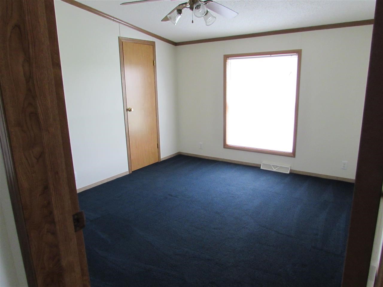 6470 E 600 N, Howe, IN 46746 photo 13