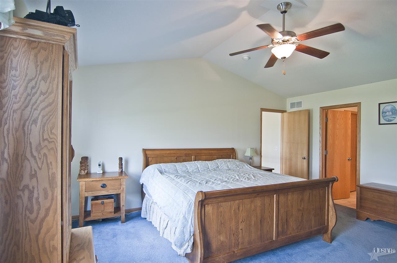 7551 S Meridian Rd, Columbia City, IN 46725 photo 17