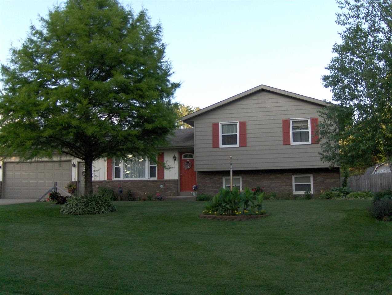 60314 Surrey Ln, Elkhart, IN 46517 photo 1