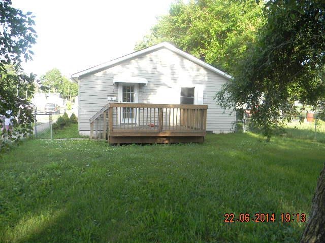 215 W 15 Th St, Marion, IN 46953 photo 2