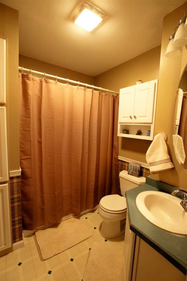 18422 Brewster Dr, Bristol, IN 46507 photo 18