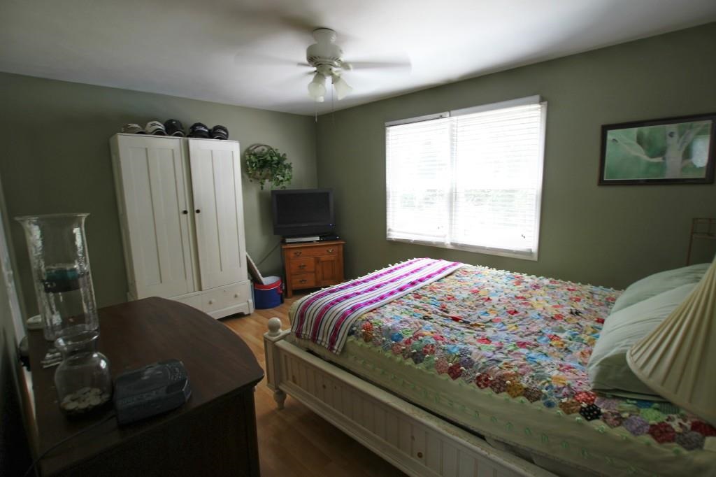 18422 Brewster Dr, Bristol, IN 46507 photo 15