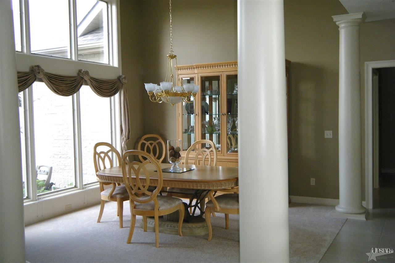 12120 Golden Harvest Dr, Fort Wayne, IN 46845 photo 6