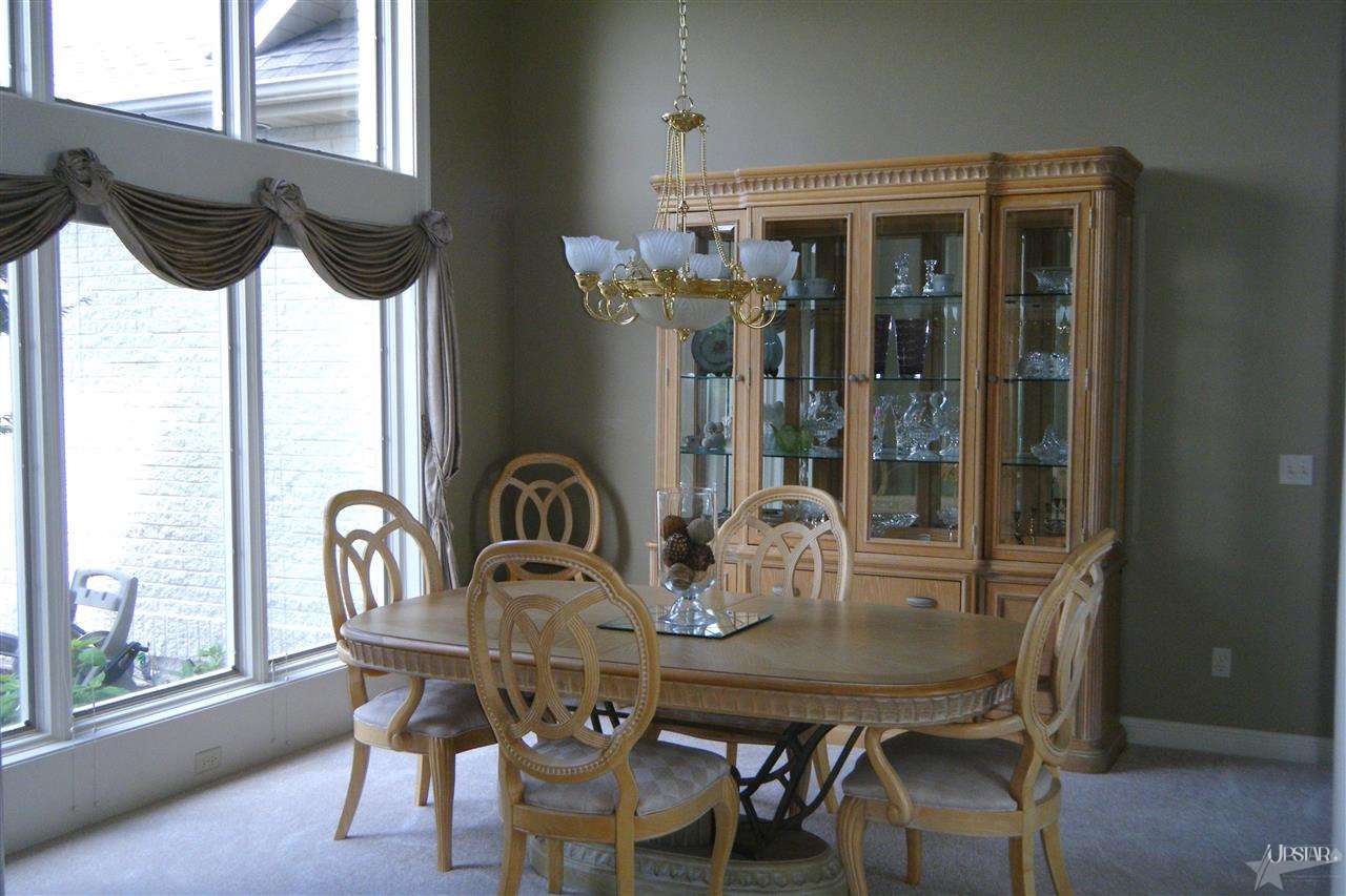 12120 Golden Harvest Dr, Fort Wayne, IN 46845 photo 7