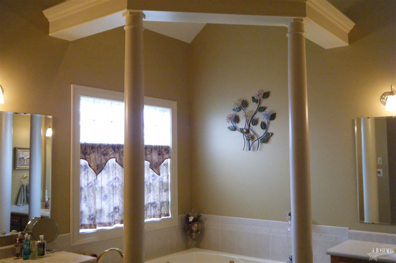 12120 Golden Harvest Dr, Fort Wayne, IN 46845 photo 23