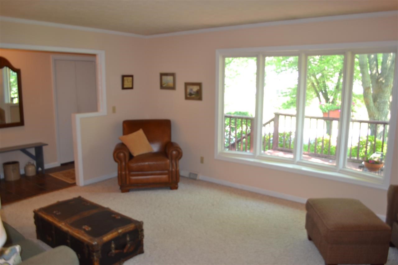 2104 E Arden Dr, Bloomington, IN 47401 photo 3