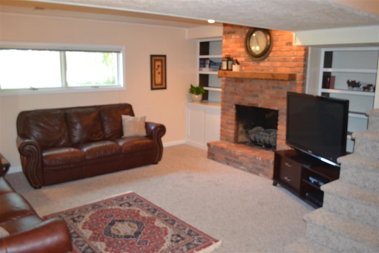 2104 E Arden Dr, Bloomington, IN 47401 photo 17
