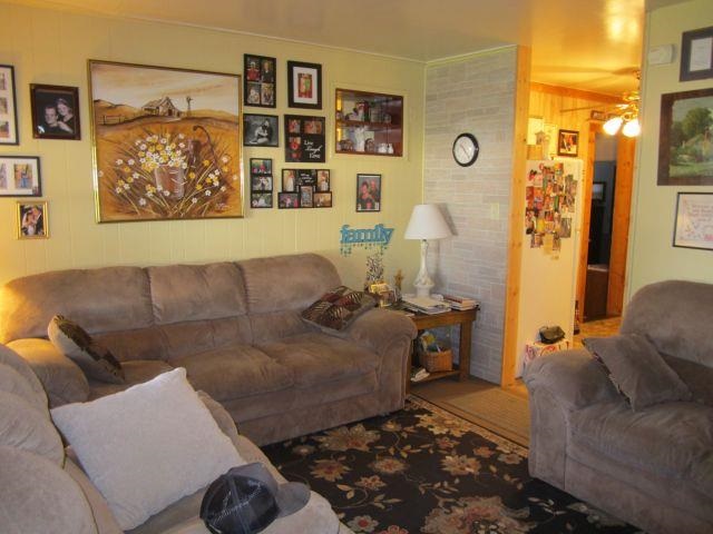 115 David Dr, Attica, IN 47918 photo 2