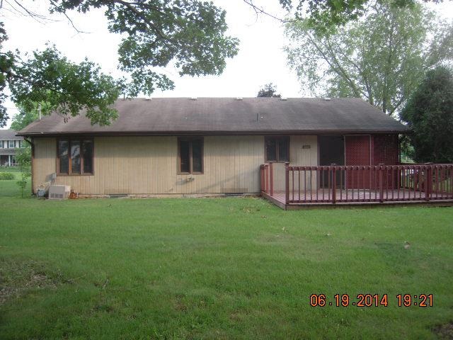 22965 Bainbridge Dr, Elkhart, IN 46514 photo 4
