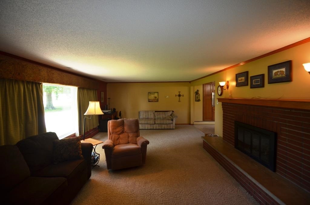 6177 S 594 W, Warren, IN 46792 photo 8