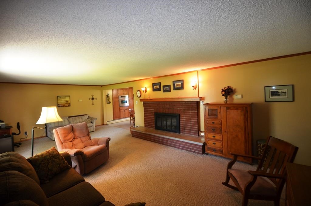 6177 S 594 W, Warren, IN 46792 photo 3