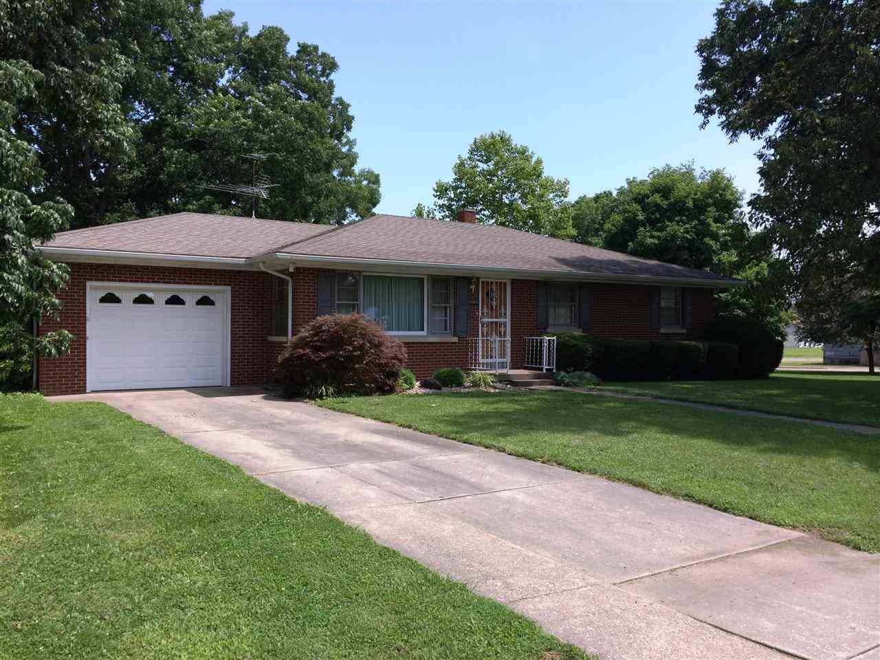 10910 Main St, Cynthiana, IN 47612 photo 1