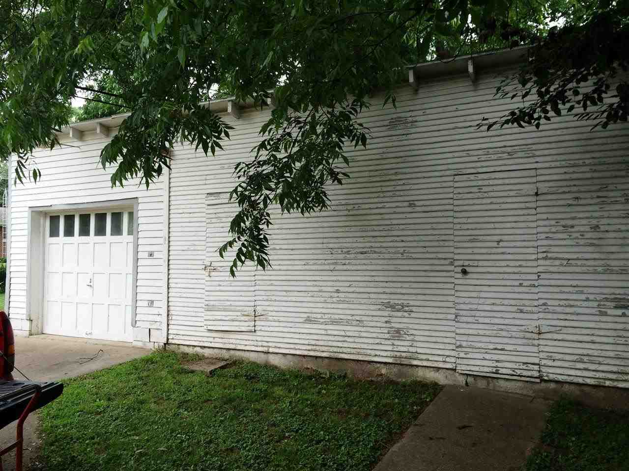 10910 Main St, Cynthiana, IN 47612 photo 29