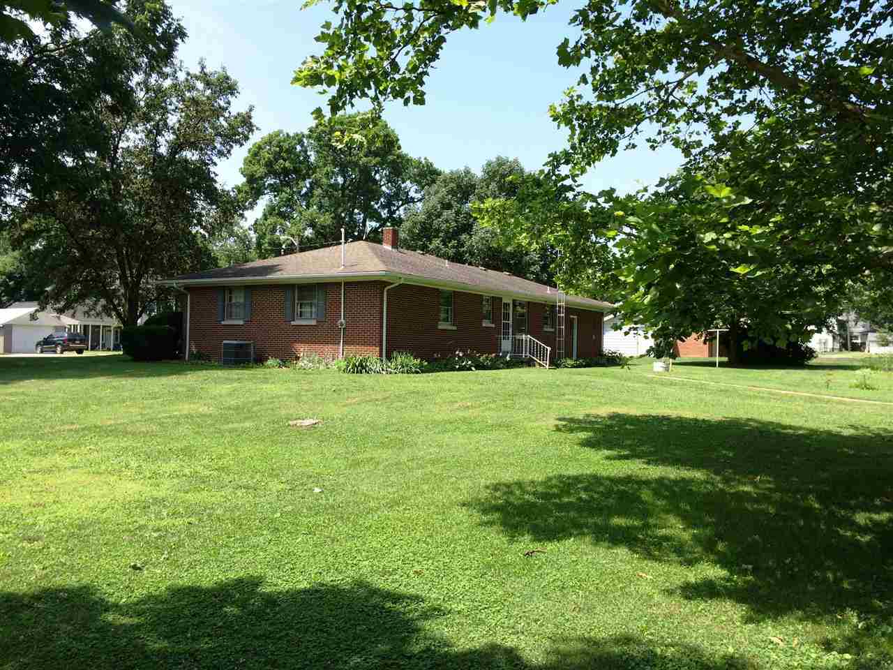 10910 Main St, Cynthiana, IN 47612 photo 23