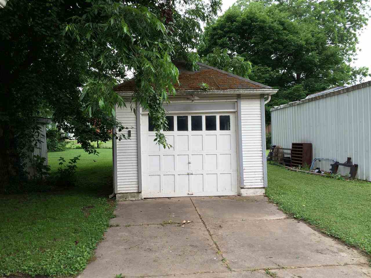 10910 Main St, Cynthiana, IN 47612 photo 28