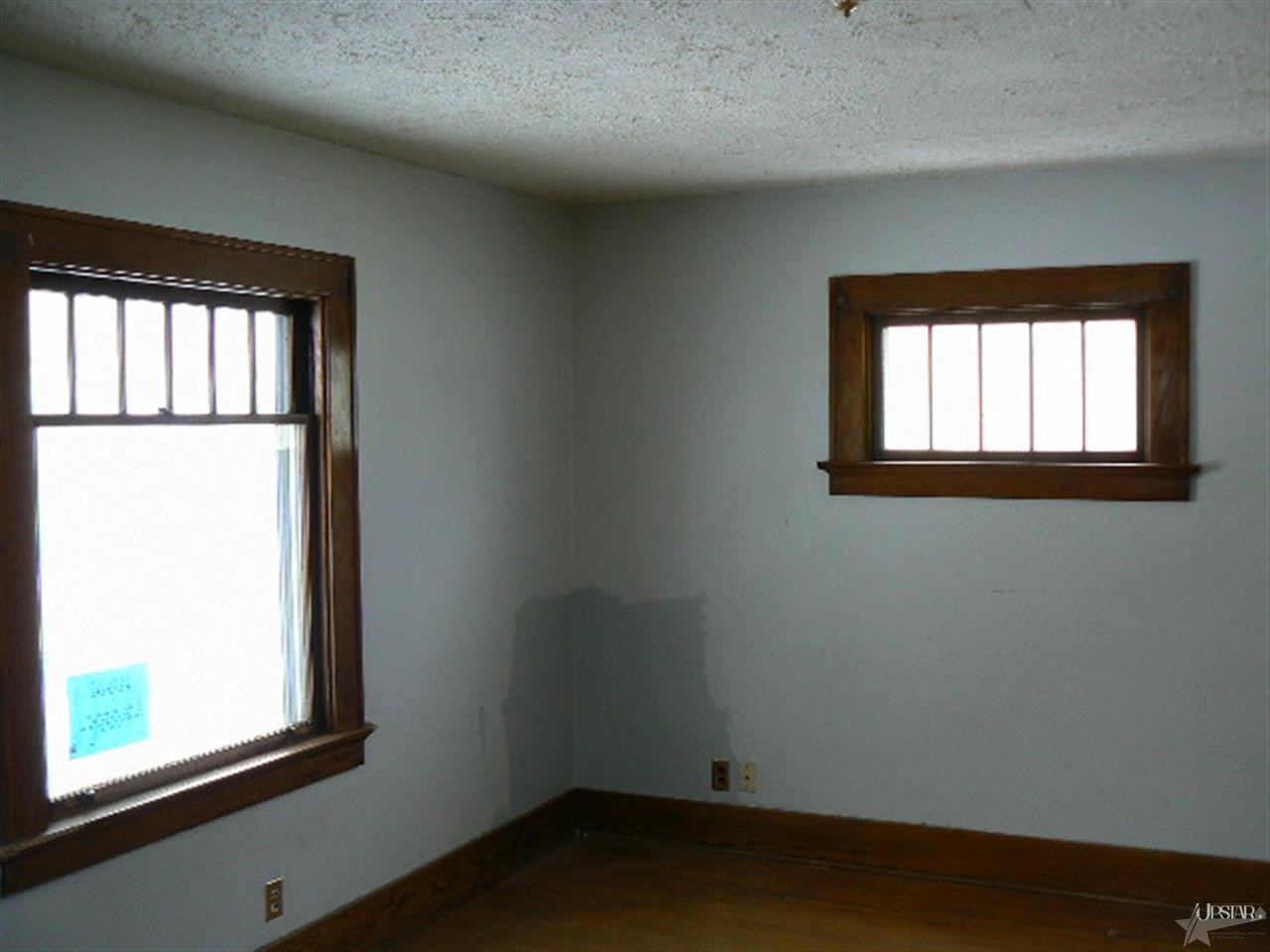 1801 Tecumseh St, Fort Wayne, IN 46805 photo 4