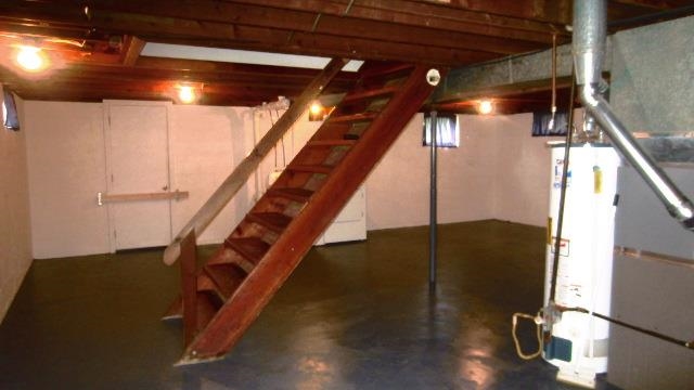 609 W Allen St, Bloomington, IN 47403 photo 5