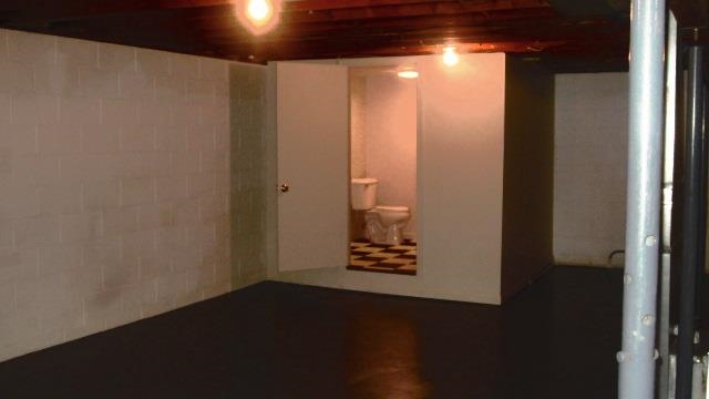 609 W Allen St, Bloomington, IN 47403 photo 8